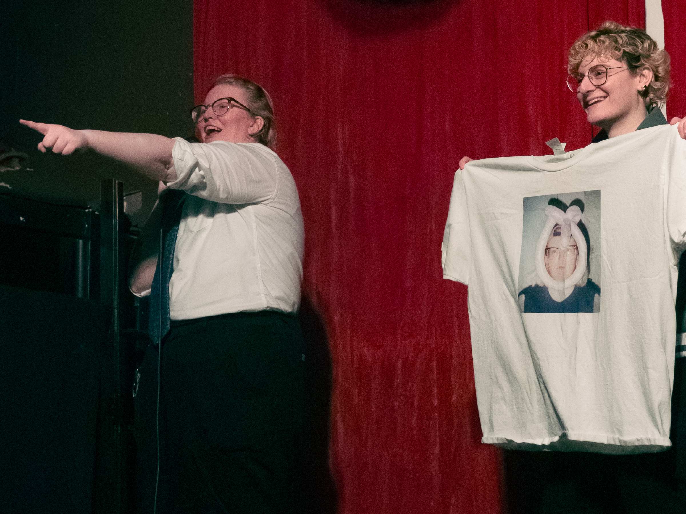 Ellie and Erica auction off a shirt of Ellie's face.
